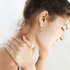 Gimdos kaklelio osteochondrozė sukelia nervus ant kaklo
