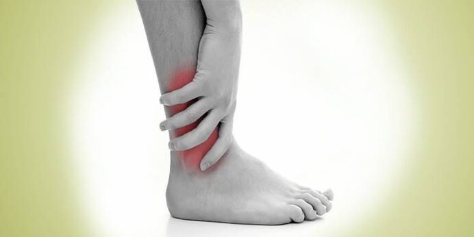kojų skausmas su kulkšnies artroze